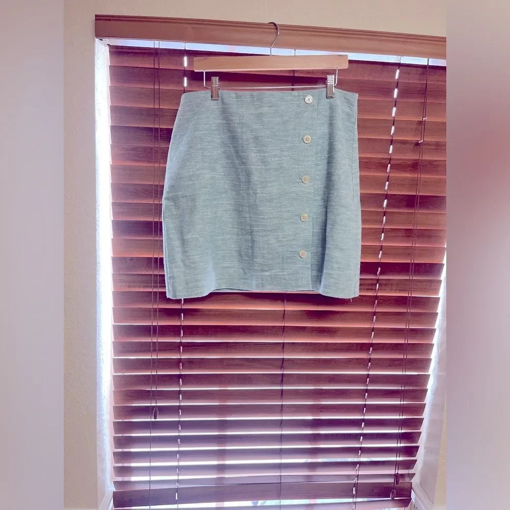 NWT LOFT Silver Straight Skirt Size‎ 14 Retro 70s Vibes